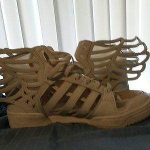 1/7

Jeremy Scott ObyO Adidas Originals New PVC Cl